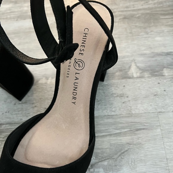 Chinese Laundry High Heels - Picture 3 of 4